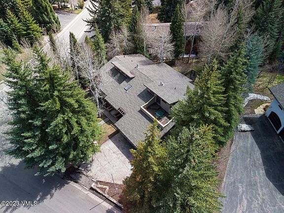 2nd image of 2449 Arosa Dr