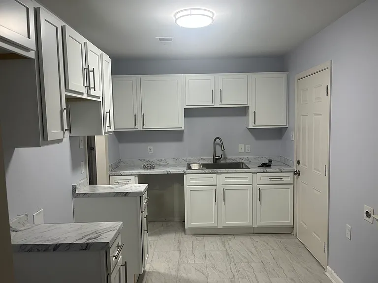 1499 Hamilton St — Photo 2