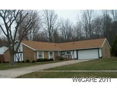 2795 Sherwood Dr photo 1
