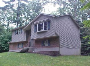 618 Long Mountain Rd, Effort, PA 18330