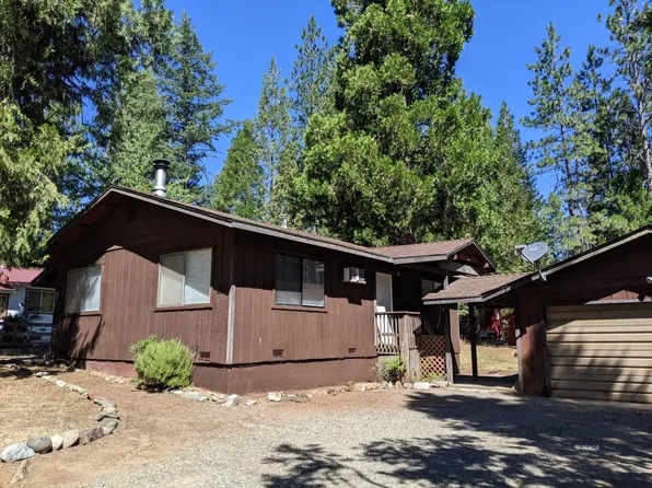 25 Trinity Vista St, Trinity Center, CA 96091