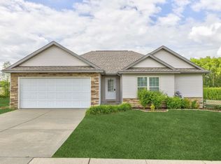 1188 W Cobblefield Dr, Rockport, IN 47635