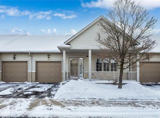 130 Southbrook Dr #30, Hamilton, ON L0R1C0