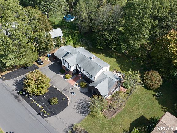 4th image of 38 Eastwood Road