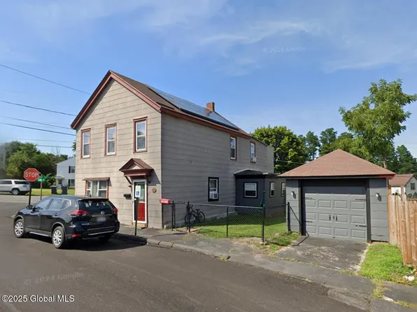 8 Hill Street, Waterford, NY 12188