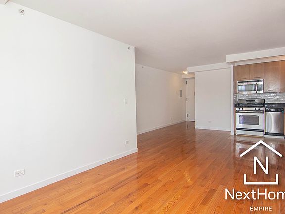 5th image of 2525 Astoria Blvd APT 5A