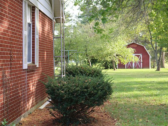 Side property / shed