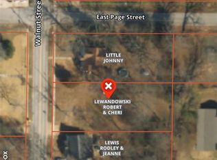 906 Walnut St, Doniphan, MO 63935