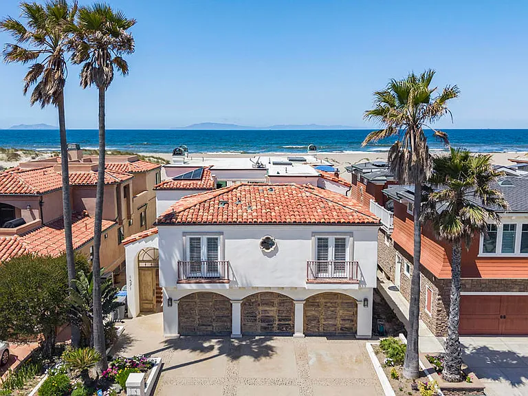 1571 Mandalay Beach Rd — Photo 4