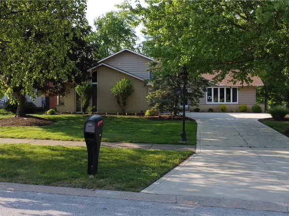 13836 Chippewa Trl, Middleburg Heights, OH 44130