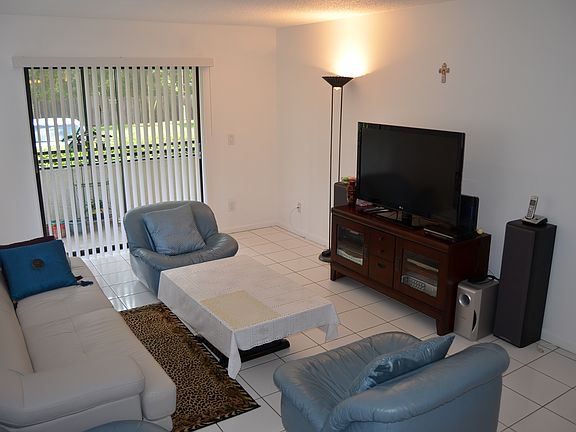 4th image of 13604 S Village Dr APT 102