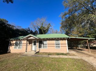 424 Old Richton Rd, Petal, MS 39465