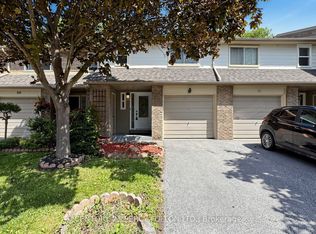 70 Knightsbridge Way #33, Markham, ON L3P3W5