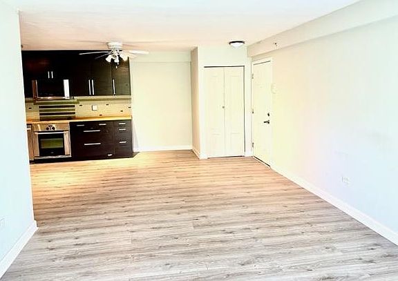 5th image of 8476 W 103rd Ter #15208