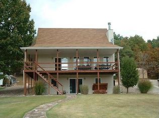 1442 Bluejay Rd, Climax Springs, MO 65324