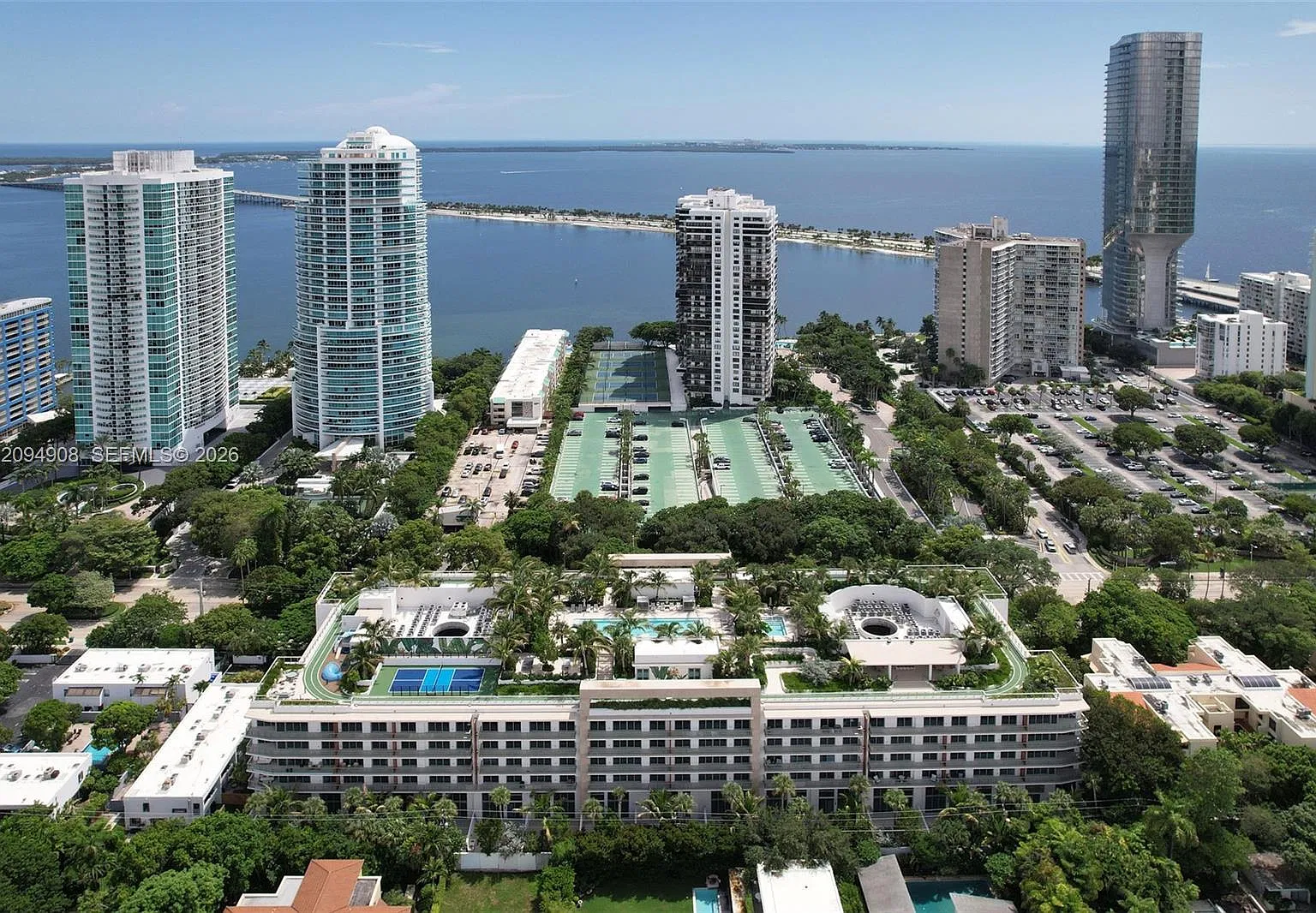 2200 Brickell Avenue — Photo 3