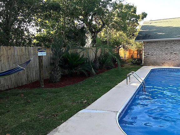 3rd image of 3471 Sycamore Ln