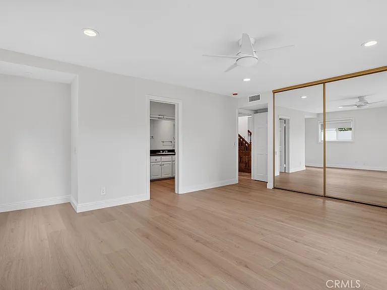 720 Emerald Bay — Photo 7