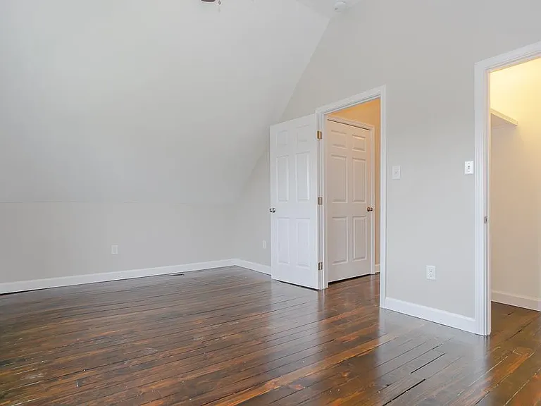 1630 Waterbury Rd #3 — Photo 8