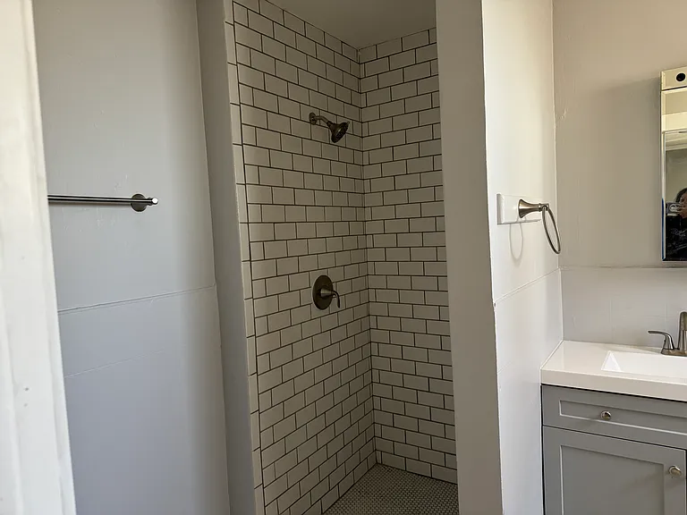 1195 N Rancho Ave — Photo 9