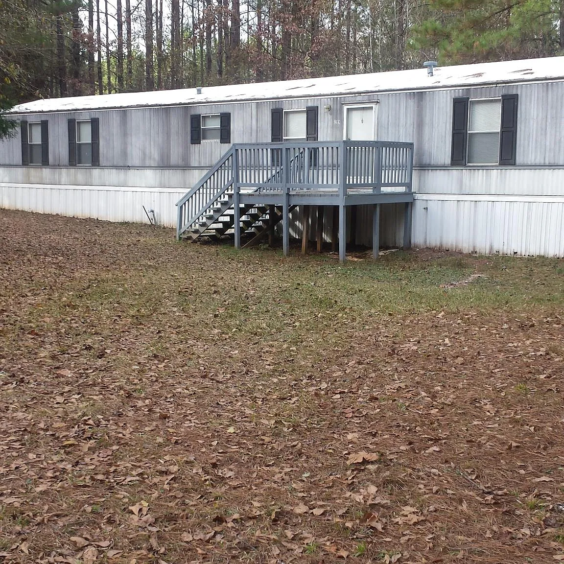3 bed, 1328 sqft, $1,000 — Photo 1