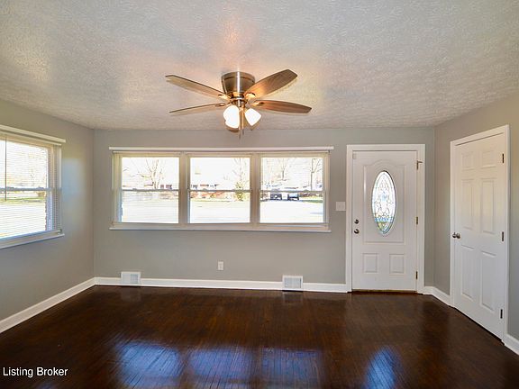 4th image of 5771 Dorinda Dr