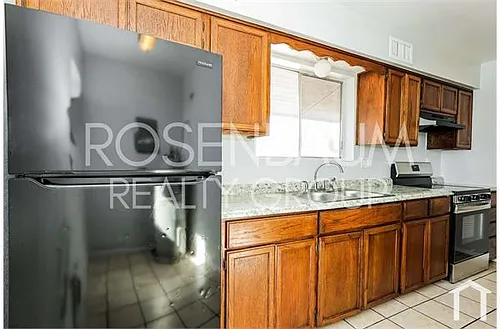 553 W Rio Salado Pkwy #202 Photo 1