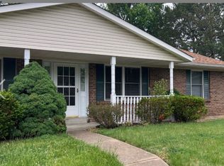 9 Inwood Ct, Saint Peters, MO 63376