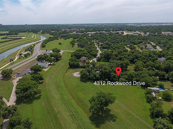 2nd image of 4312 Rockwood Dr