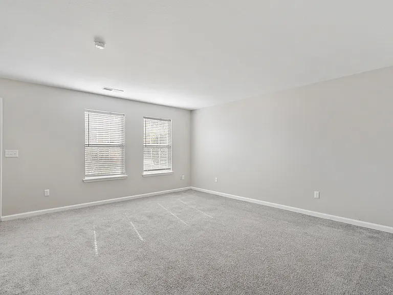 Maple Grove Villas — Photo 16
