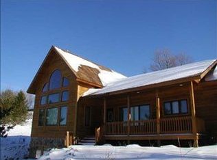 1319 Ridgeline Dr, Boyne City, MI 49712