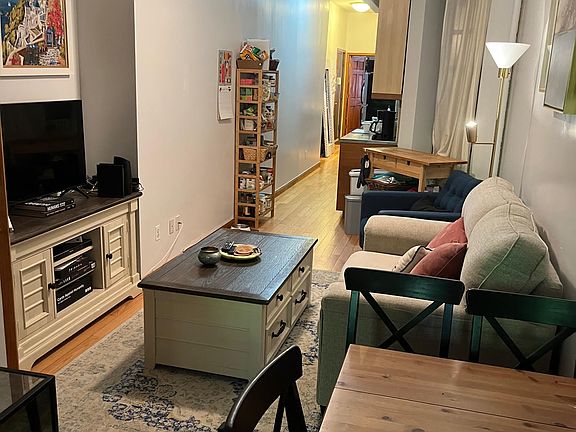 4th image of 336 E 94th St APT 1E