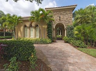 28280 Terrazza Ln, Naples, FL 34110
