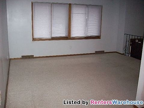 2nd image of 490 96th Ln NE