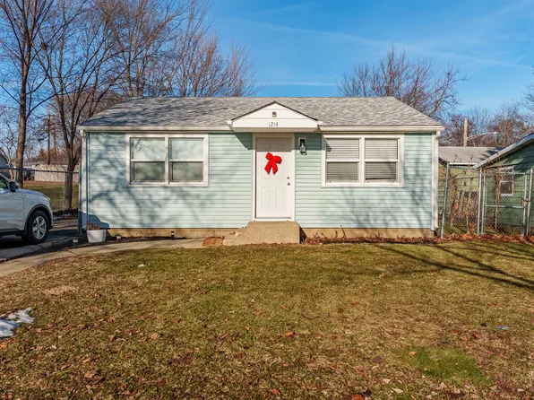 1214 E Galena Blvd, Aurora, IL 60505