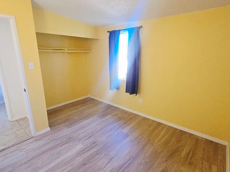 5350 Daisy Ave #1 — Photo 9