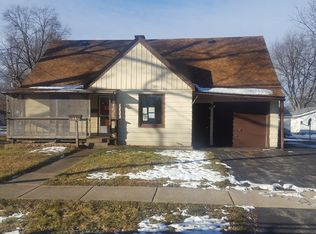 822 Bunker St, Woodstock, IL 60098