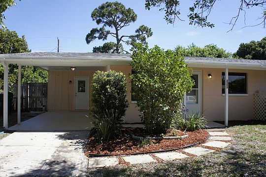 4th image of 2392 Lorna Dr