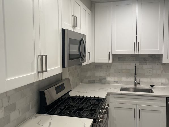 1935 Addison Rd S #1