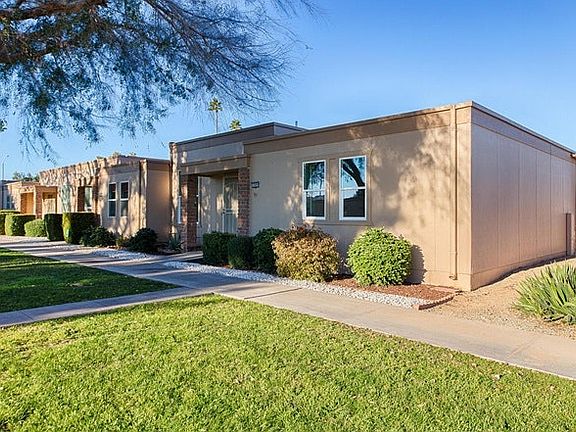 4th image of 10009 W Thunderbird Blvd