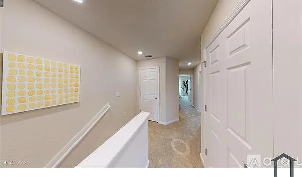 3 bed, 1353 sqft, $2,445 — Photo 4