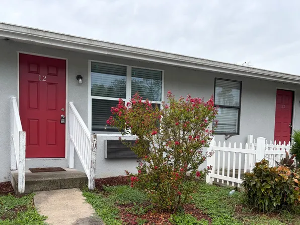 Strawberry Place Apartments