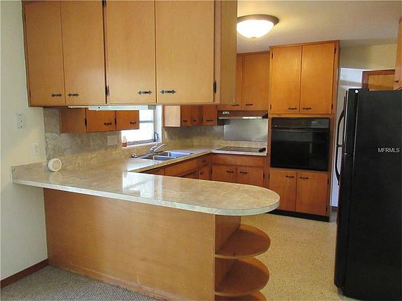 4th image of 547 W Palmeden Dr