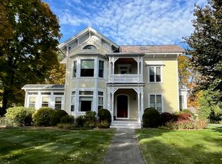 49 Beacon St #1-L, Florence, MA 01062
