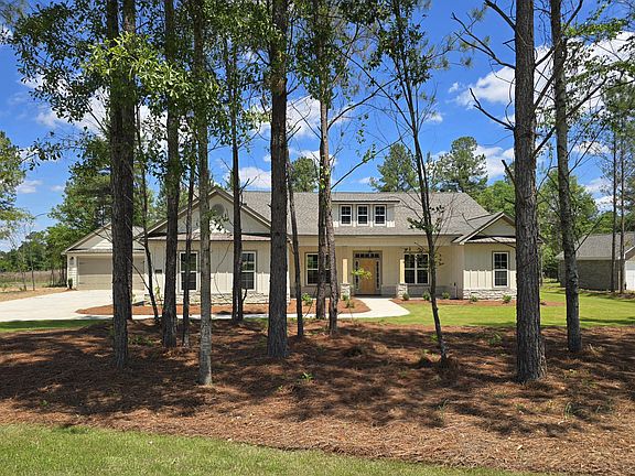 2nd image of 1080 Bellingham Drive