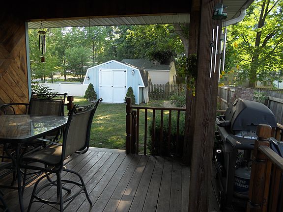 3rd image of 3839 Keller Hanna Dr