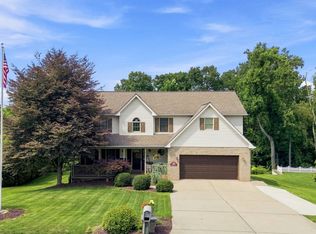 1089 Redoak Dr, Harrison City, PA 15636