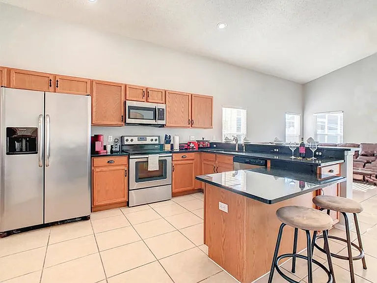 101 Bloomingdale Dr — Photo 9