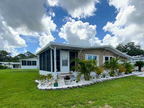 5th image of 5721 Scarborough Ln #93