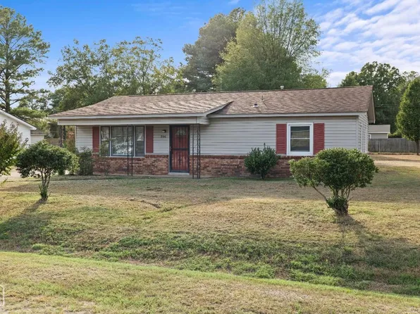 206 Maurita St, Jonesboro, AR 72401
